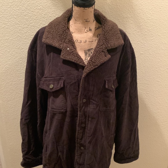 Men’s GAP Chocolate Brown Corduroy Sherpa Lined Trucker Jacket - Picture 2 of 12